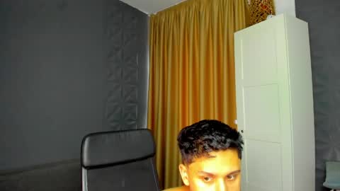 TroyWade online show from May 23, 5:36 am