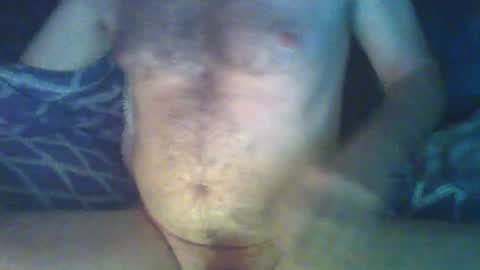 TrueGntlmn online show from July 4, 6:17 am