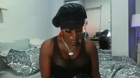 Amber White online show from September 11, 8:59 am