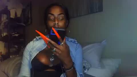 Amber White online show from November 15, 4:14 am