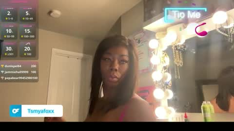 tsfoxx online show from May 21, 3:35 am
