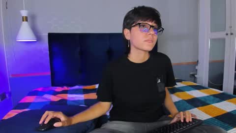 Maru online show from September 25, 8:16 pm