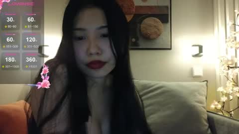 Yuki online show from May 16, 10:36 am