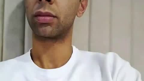 TunisienSexyGuy online show from December 26, 6:43 pm