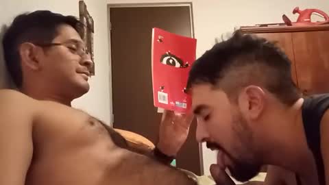 tusmeximachos online show from April 4, 12:50 am