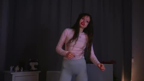 Shirlee online show from May 23, 3:19 pm