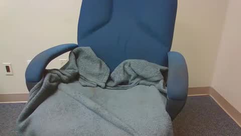 twayne29x online show from September 18, 7:23 am