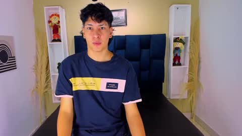 Snapshot of twink_bunny chatting on September 24, 11:39 am samu online show from September 24, 11:39 am