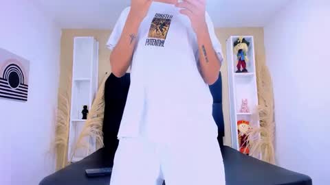 Snapshot of twink_bunny chatting on October 3, 12:24 pm samu online show from October 3, 12:24 pm