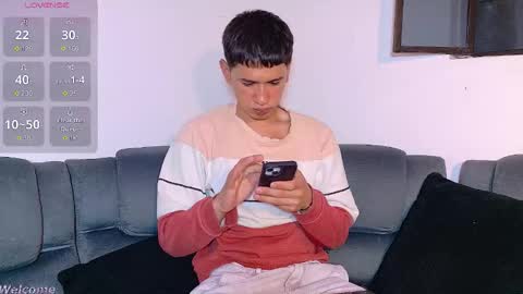 Mr Daren online show from March 11, 7:06 pm