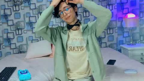 Sebastin online show from May 21, 12:11 pm