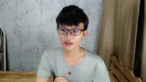 Snapshot of twinkle_star03 chatting on October 7, 6:48 pm jobert online show from October 7, 6:48 pm