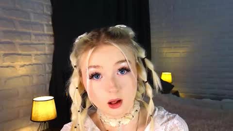 twinklefluff online show from October 11, 4:43 pm