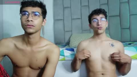 twinksecrets_ online show from May 30, 11:52 am
