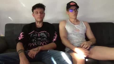 Derrick online show from October 13, 9:28 pm