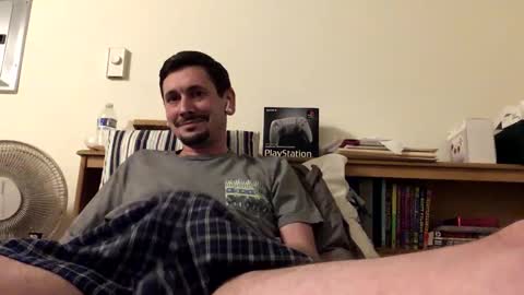 TwinkyMcgee online show from September 17, 6:17 am