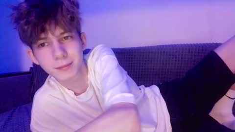 TwiShadow online show from February 11, 10:13 pm