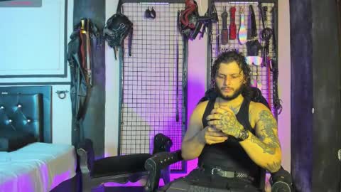 Clio  Tadeo online show from September 9, 3:28 am