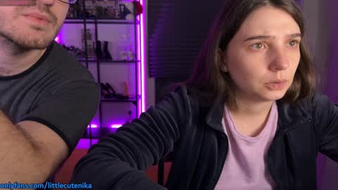 Two of us online show from December 9, 3:33 pm