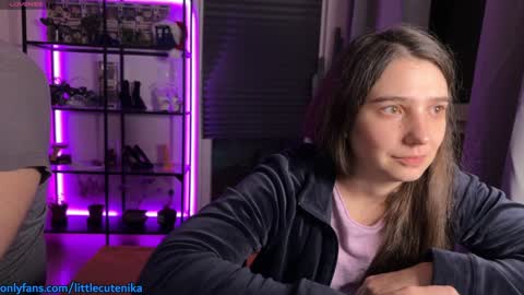 Two of us online show from December 5, 5:55 pm