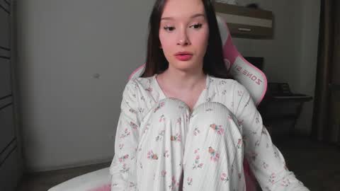 Snapshot of twulya chatting on October 8, 3:51 pm twulya online show from October 8, 3:51 pm