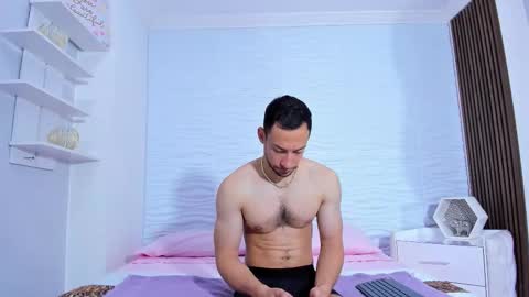 Tyago online show from November 1, 1:10 pm