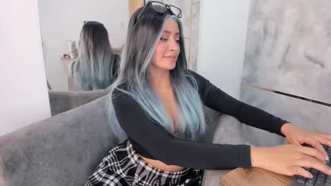  TYLA  online show from February 13, 8:12 pm