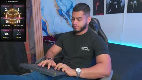 Snapshot of tyler_price01 chatting on October 2, 10:58 am Tyler online show from October 2, 10:58 am