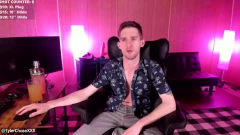 Tyler Chase online show from April 9, 11:21 pm