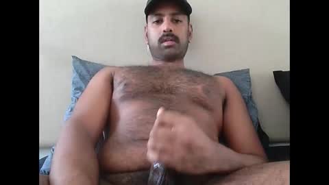 tylerd45637 online show from December 16, 6:20 am