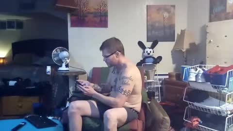 tylerdowell10111 online show from March 9, 1:46 am