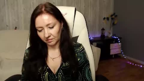 tyramories online show from February 7, 1:11 pm