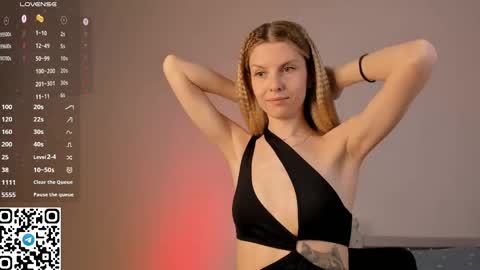 Christine 3 Next broadcast tomorrow at 2100 GMT 5 online show from May 13, 6:50 pm