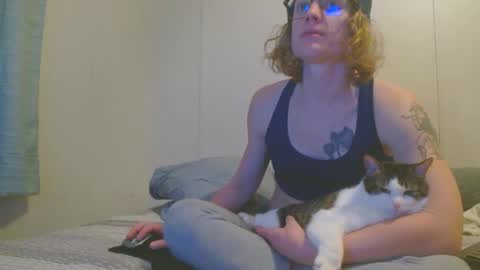 TylerAlternative online show from January 2, 5:14 am