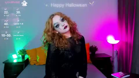 Snapshot of uco_mon chatting on October 30, 5:13 pm Uco online show from October 30, 5:13 pm