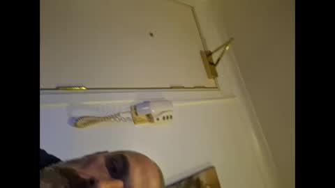 ukpeterfat9 online show from September 24, 12:39 am