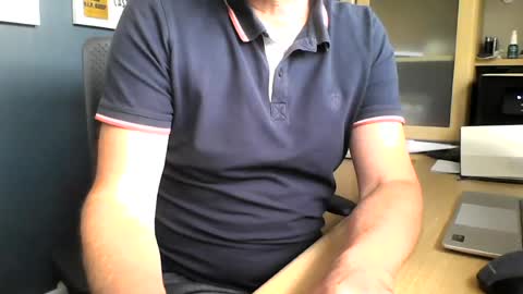 mark online show from August 4, 11:28 am