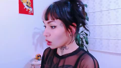 Snapshot of ulala_martina chatting on October 9, 1:11 am Martina online show from October 9, 1:11 am