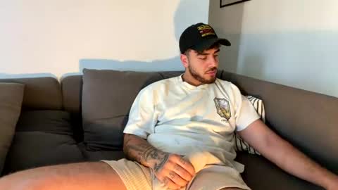 ulisesroca online show from July 11, 9:56 am