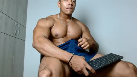 Felipe  model independent online show from May 29, 12:03 pm