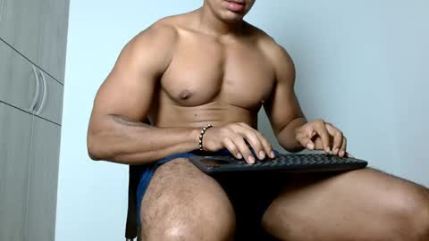 Felipe  model independent online show from May 14, 10:35 am