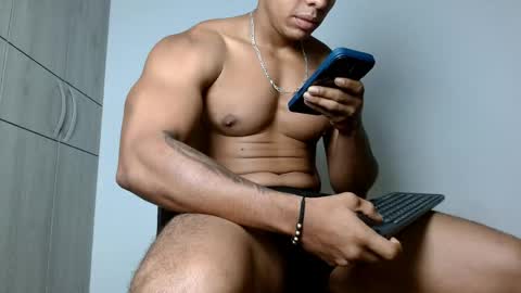 Felipe  model independent online show from May 26, 11:16 am
