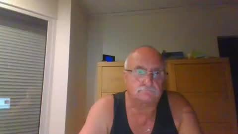 Ulli online show from May 24, 8:26 pm