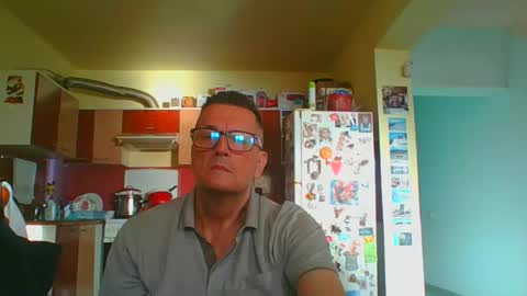 ulmeni7 online show from May 8, 4:23 pm