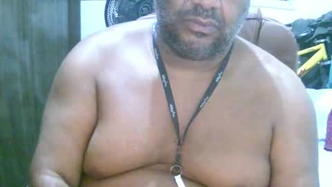 ulmo_br online show from February 15, 11:03 pm