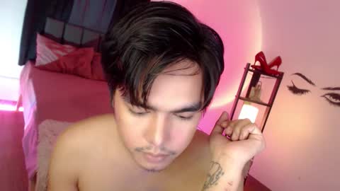 Snapshot of ultimatesexytrans chatting on October 4, 7:33 pm Alex online show from October 4, 7:33 pm