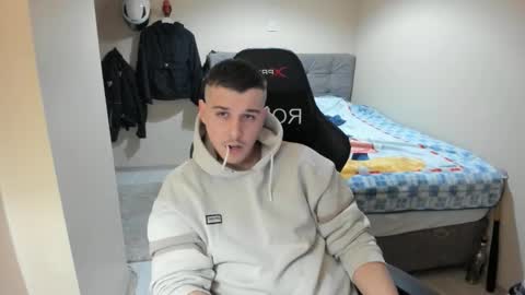 hi im mike tyson -  online show from February 12, 8:12 pm