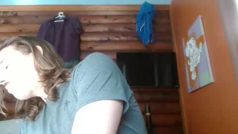 Andrew online show from February 25, 6:55 pm