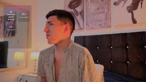 un_sluttyy online show from March 3, 11:50 am