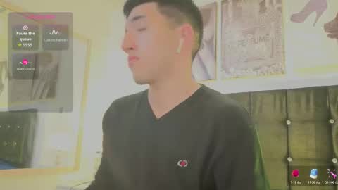 un_sluttyy online show from March 2, 11:28 am